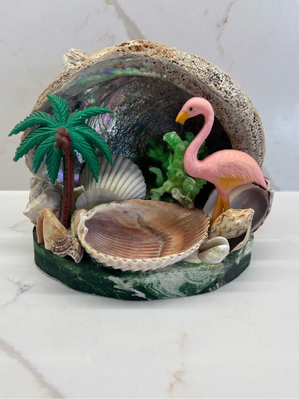 Vintage Flamingo Palm Tree Display Diorama Abalone Shell Trinket Shell Souvenir